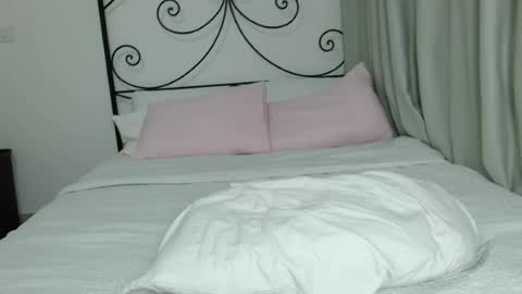amazingsexygirl online show from July 28, 9:43 pm