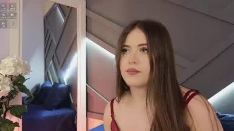 Ambar  online show from August 10, 8:32 pm