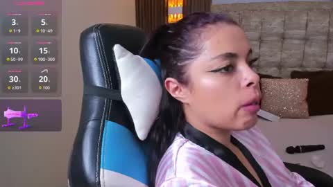 Ambar and Camilo  online show from August 9, 4:08 pm
