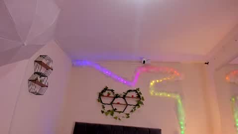 ambar_gh1 online show from August 10, 8:32 pm
