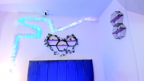 ambar_gh1 online show from August 12, 12:02 am