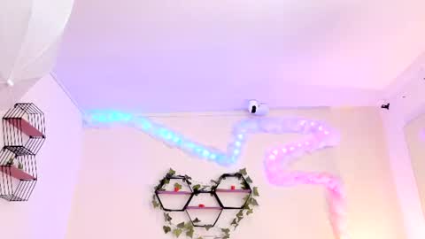 ambar_gh1 online show from August 13, 8:45 pm