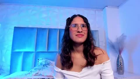 Ambar  online show from August 15, 7:12 am