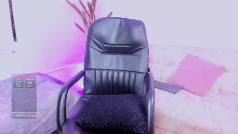 amber___bx online show from August 8, 9:59 pm