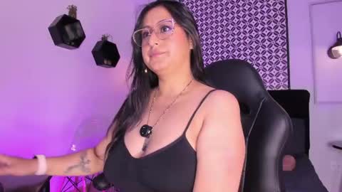 Amber online show from August 15, 5:00 am