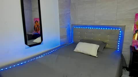 LUISA online show from August 15, 2:48 am