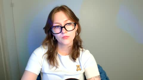 Amber online show from August 13, 1:14 pm