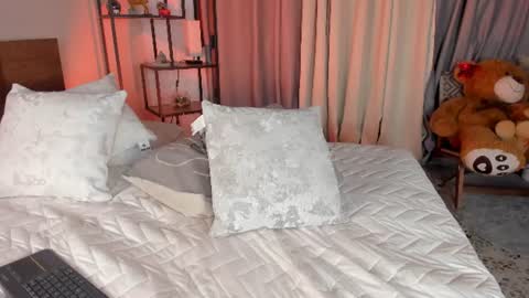amber_maxwell online show from July 31, 2:40 am