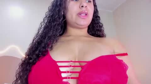 A M B E R  online show from August 1, 2:12 pm