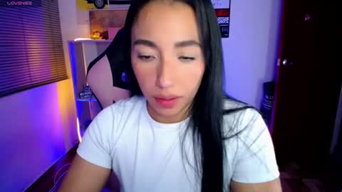 amber_morgan1 online show from August 7, 12:32 am