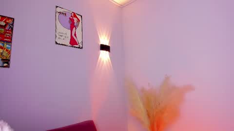 amber_palmer online show from August 1, 1:55 am