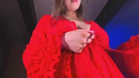 amber_tender_ online show from August 11, 12:12 am