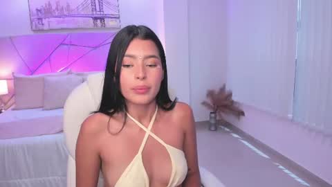 amber_willow online show from August 7, 5:24 pm