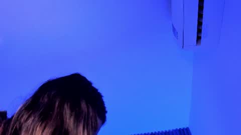 Amber Ashford online show from August 18, 4:40 am
