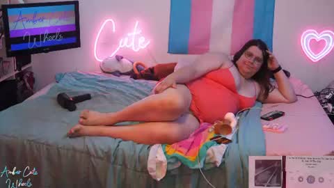 Amber Cute Wheels online show from July 6, 10:51 am