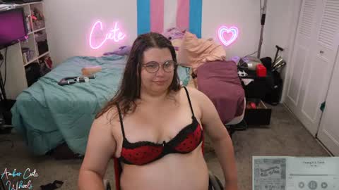 Amber Cute Wheels online show from July 15, 6:47 am
