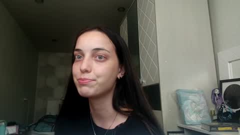 Jinny online show from August 7, 3:01 pm
