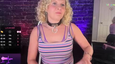 Amber Jade online show from April 29, 12:02 am