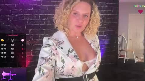 Amber Jade online show from June 29, 12:25 am