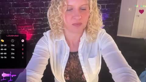 Amber Jade online show from July 2, 12:22 am
