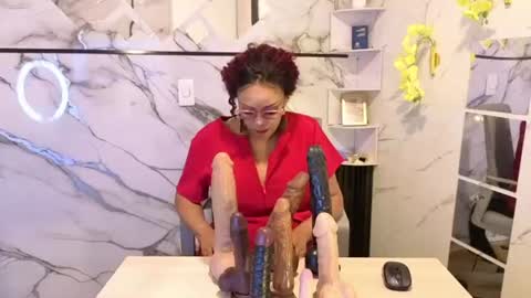   online show from September 7, 6:03 pm