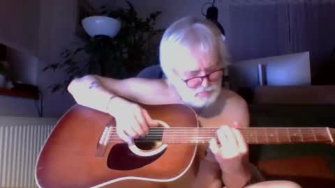 Amberr11 online show from February 20, 11:57 pm