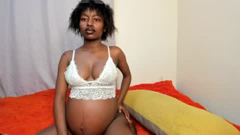 amberr_haze online show from August 18, 7:31 pm