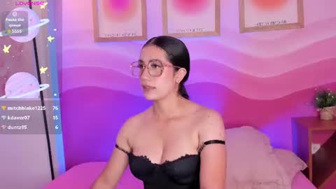 AMBER  online show from August 16, 3:10 am