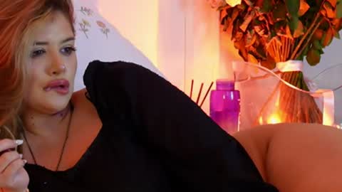 Amberseyes online show from August 4, 1:41 pm