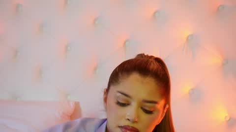 Amberseyes online show from August 7, 10:59 am