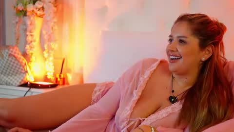 Amberseyes online show from August 10, 11:22 am