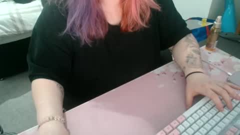 Amber Skies online show from May 31, 7:38 pm