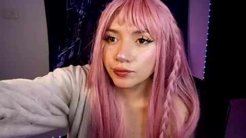 Amber  online show from August 14, 5:00 am