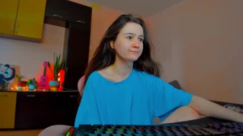 Eileen online show from July 3, 7:54 am