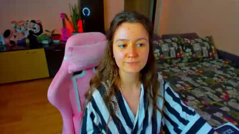 Eileen online show from July 26, 6:02 pm