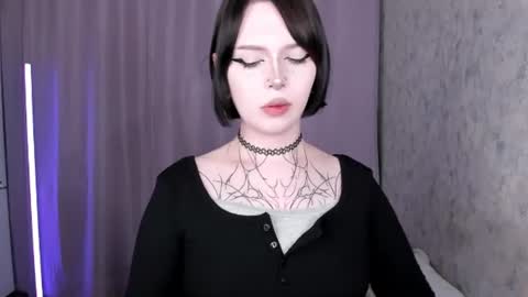 Amelia online show from July 10, 2:23 pm