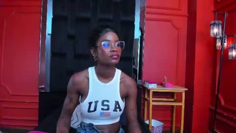 Amelia Adams online show from August 11, 11:51 pm
