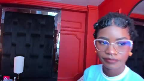 Amelia Adams online show from August 14, 12:09 pm