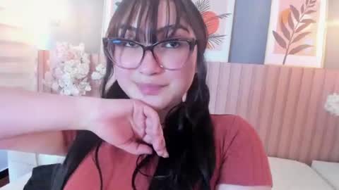 Amelia online show from August 11, 6:43 pm