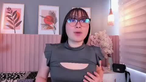 Amelia online show from August 15, 12:09 pm