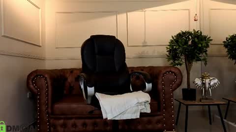 amelia_chillvibes online show from August 13, 5:38 pm