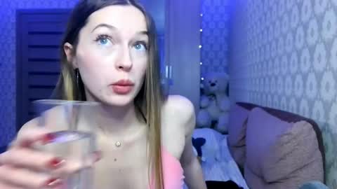 amelia_murmeow online show from May 11, 8:11 pm