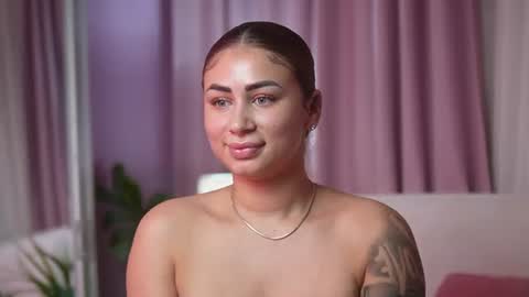  Amelia  online show from August 11, 2:57 am
