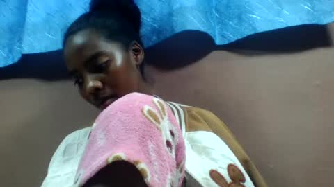 ameliah348630 online show from August 14, 8:40 am