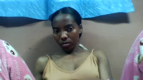ameliah348630 online show from August 14, 9:57 am