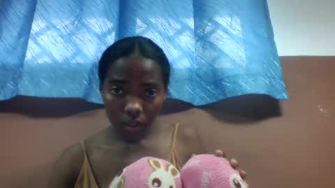 ameliah348630 online show from August 15, 8:51 am