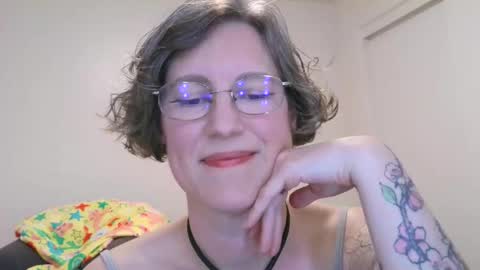 Ameliaishka online show from May 1, 7:56 am