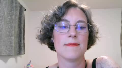Ameliaishka online show from August 11, 4:47 am
