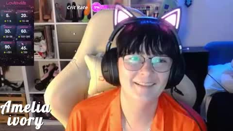 ameliaivory online show from June 22, 7:20 am