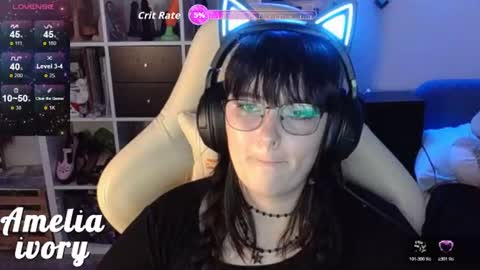 ameliaivory online show from June 24, 5:42 am